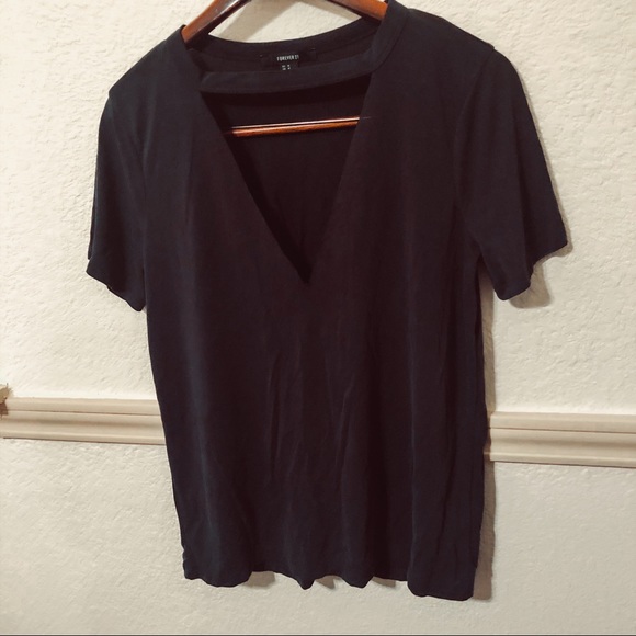 Low Cut V Neck Tee - Picture 3 of 5